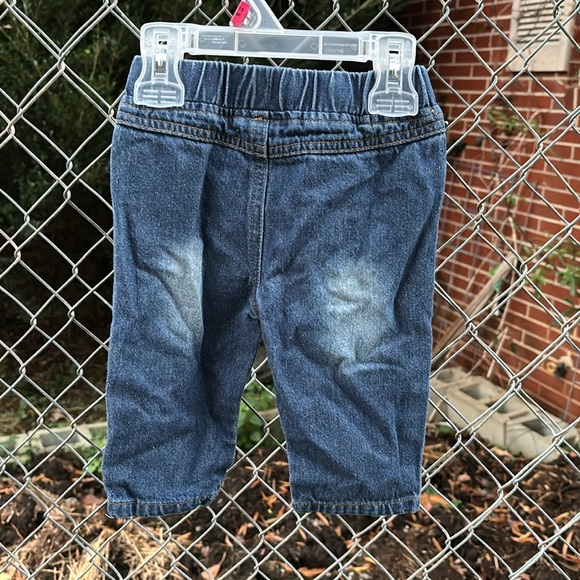 SHEIN Elastic Waist Distressed Infant Baby Denim Blue Jeans Size 68 is 4-6 Mon. - Picture 5 of 14